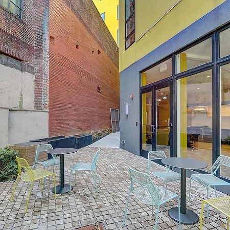 Frontdesk The Glenwood Apts Brewerytown Philadelphia Appartamento Esterno foto